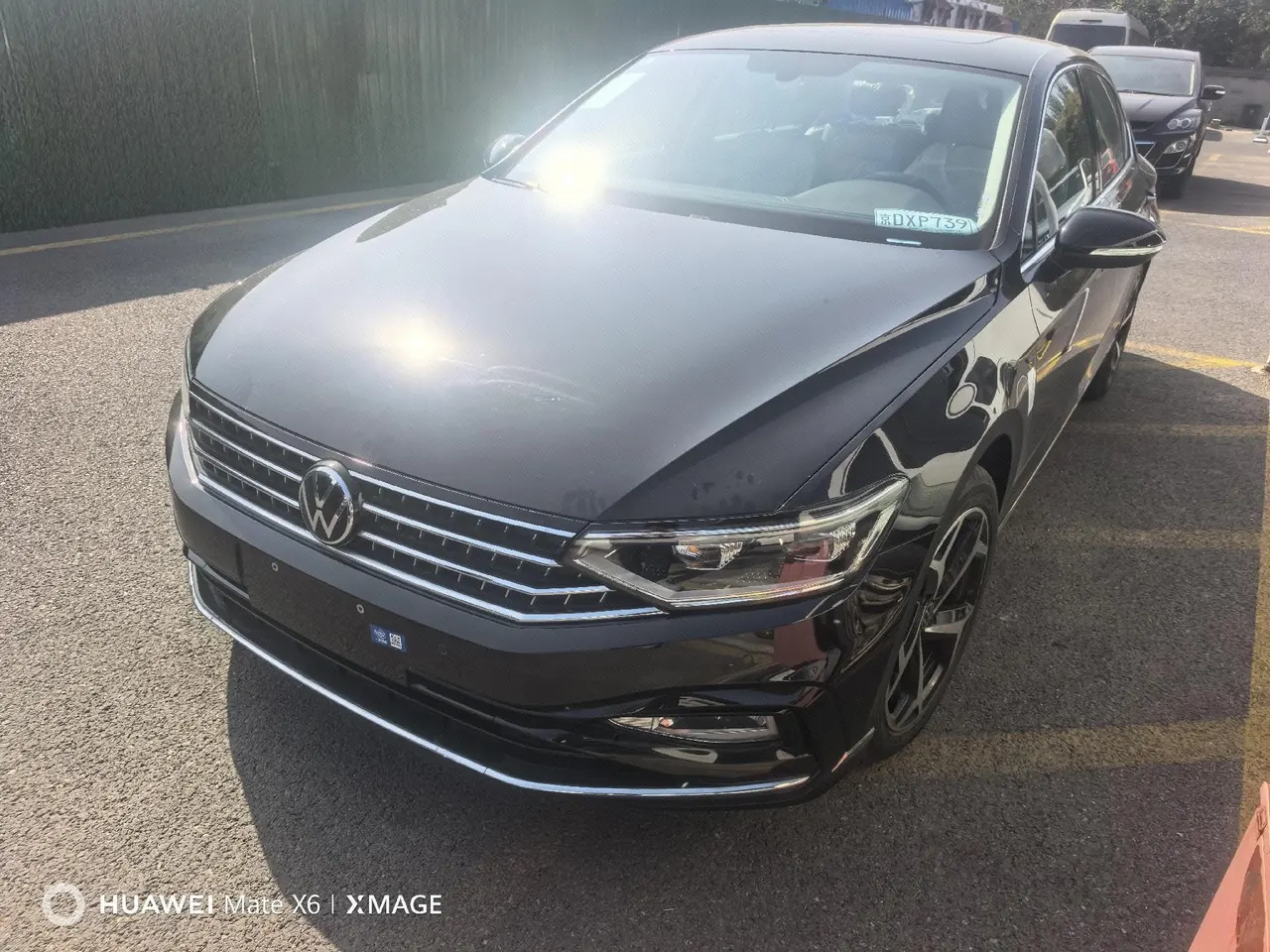 打开图片灯箱:Volkswagen 2023 Magotan 2.0TSI 330TSI 2 million Commemorative Edition Leading Automatic Gear