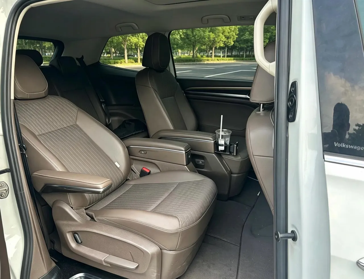 Volkswagen 2020 models of Wei ran (Viloran) 2.0TSI 330TSI business edition automatic gear 8