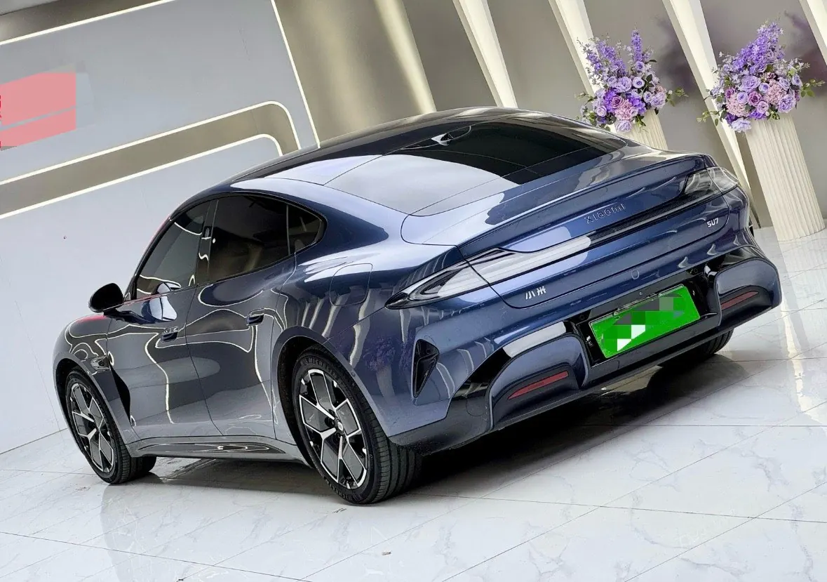 MI 2024 SU 7 830km Rear Drive Ultra Long Endurance High-end Smart Drive Pro Edition Automatic Gear 5