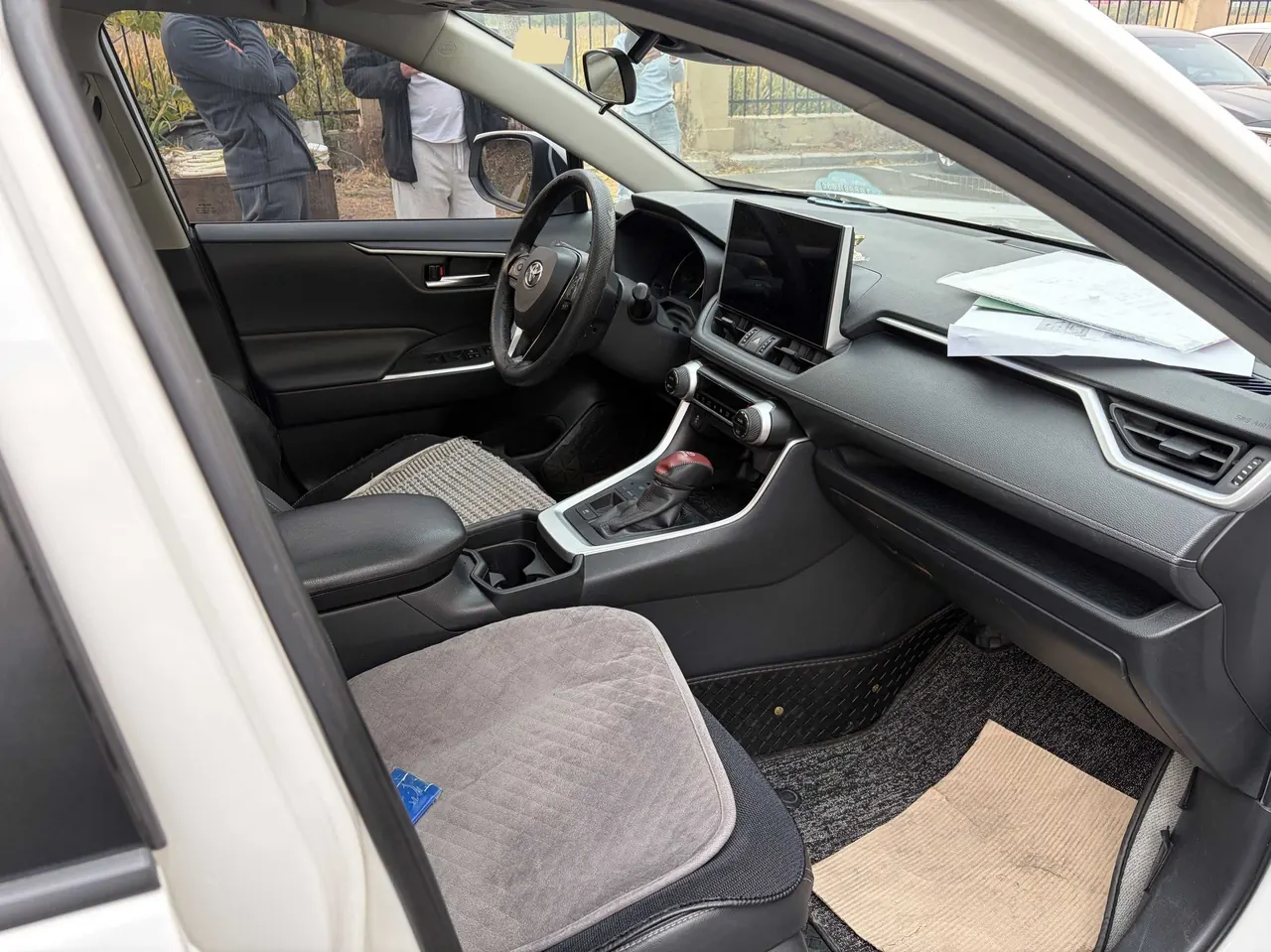 Toyota 2020 Weilanda Dual Engine 2.5 Stepless Two-Drive Deluxe Automatic Gear 4