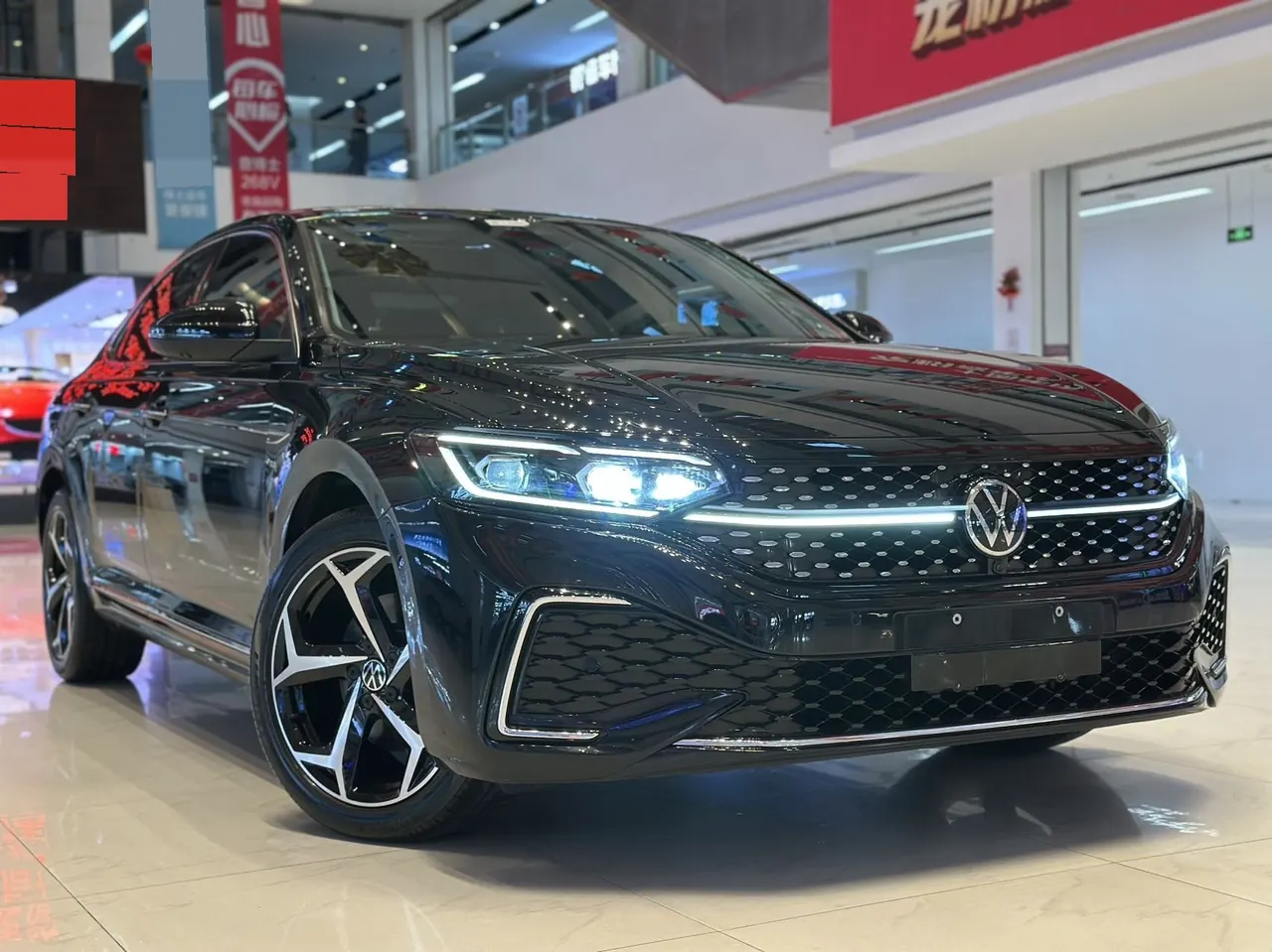 Volkswagen 2024 Passat 2.0TSI 380TSI Star Dragon Edition Automatic Gear 7