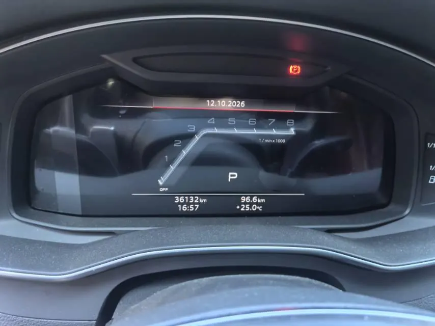 Audi 2024 A7L 2.0TFSI 45TFSI Quattro Black Samurai Edition Automatic Gear 8