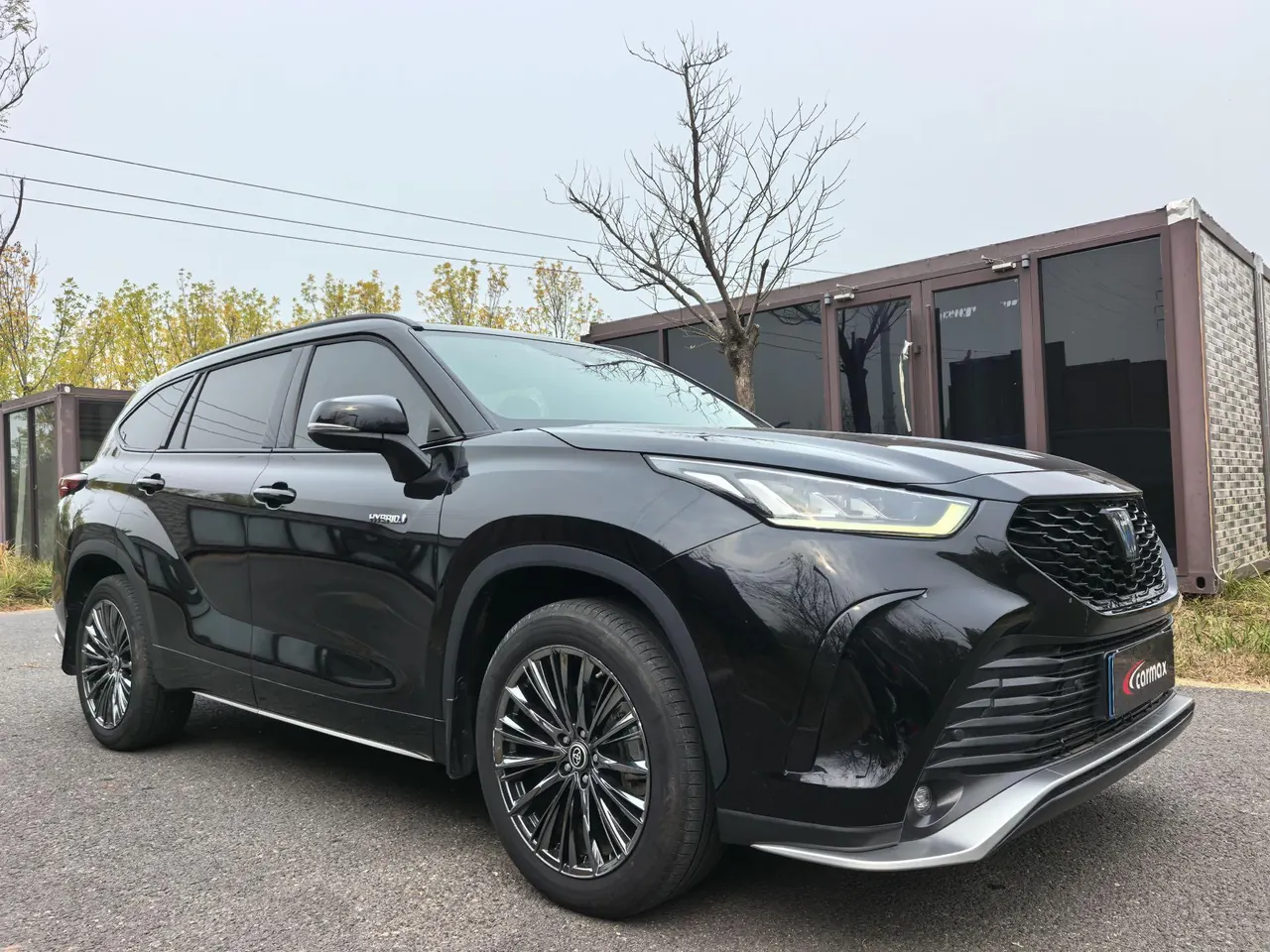 Toyota 2024 Crown Land Release HEV 2.5 Stepless Four-wheel Drive Premium Edition Automatic Gear 3