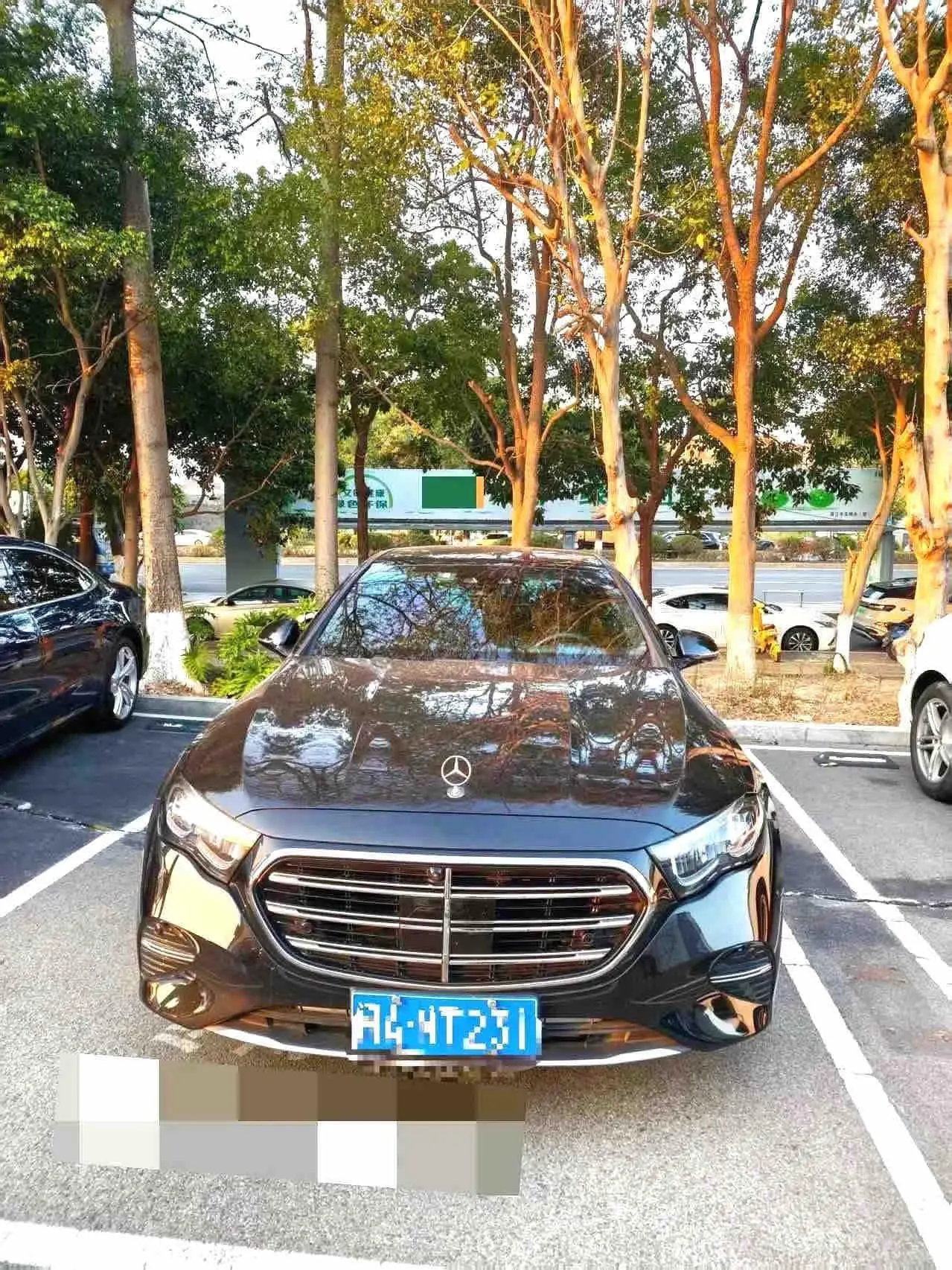 Mercedes Benz E Class 2024 E 300 L 48V 2.0T Luxury Automatic Gear 2