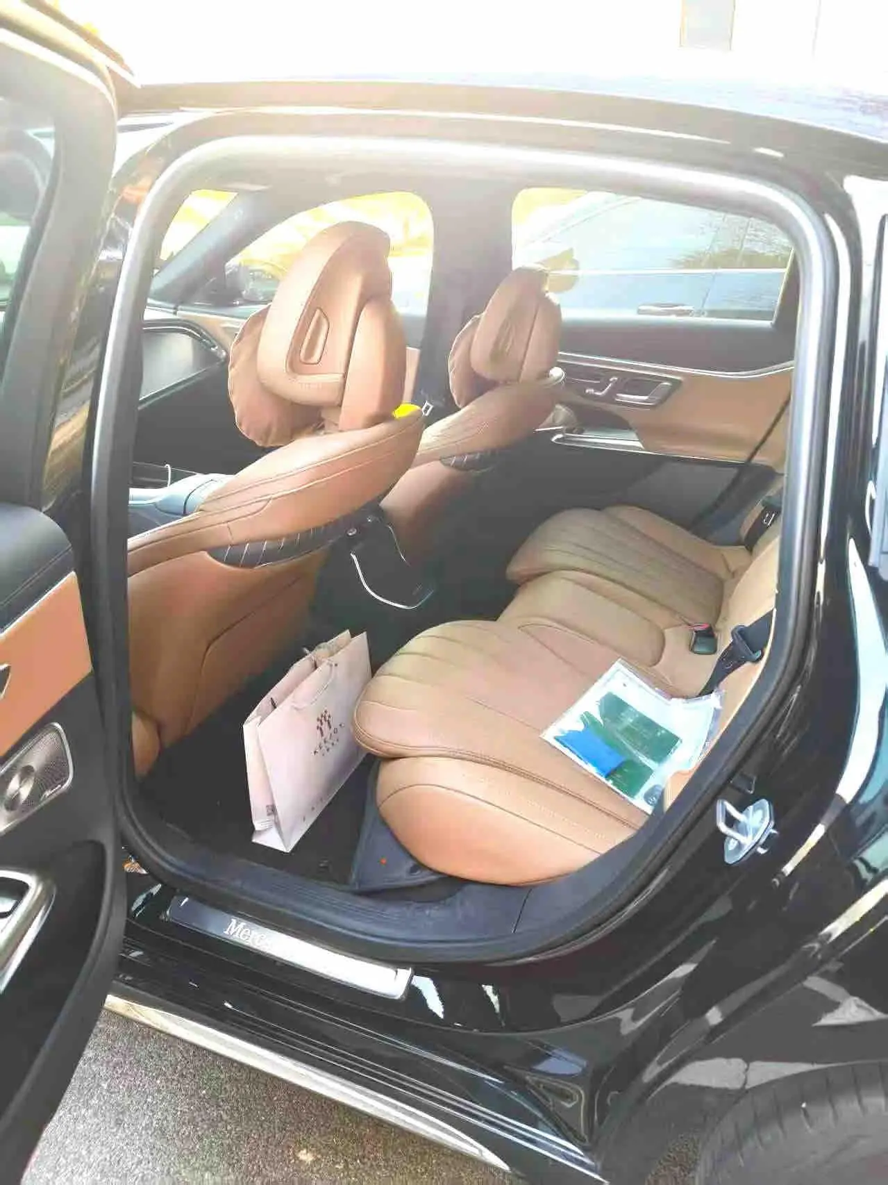 Mercedes Benz E Class 2024 E 300 L 48V 2.0T Luxury Automatic Gear 5