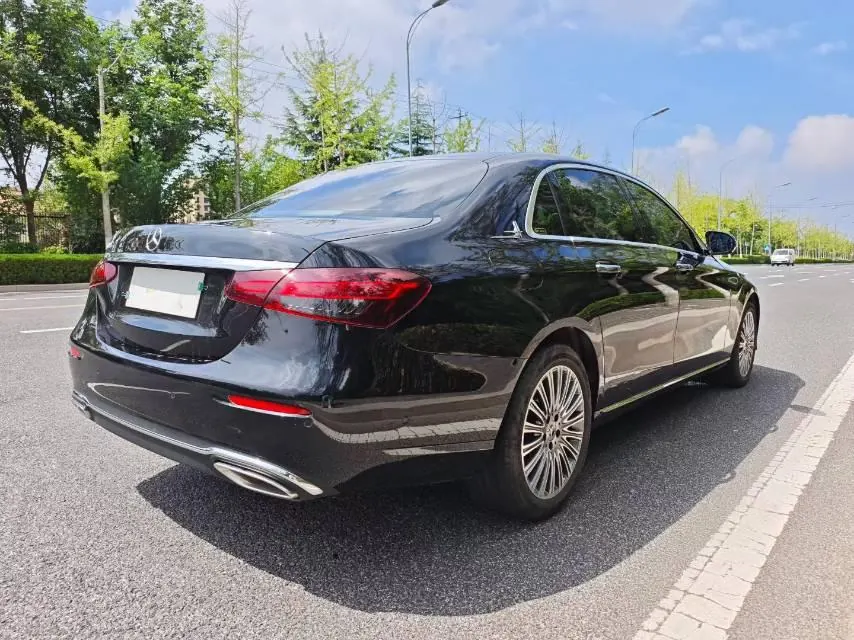 Mercedes Benz E-Class 2023 E 300 L 2.0T Sports Fashion Automatic Gear 3