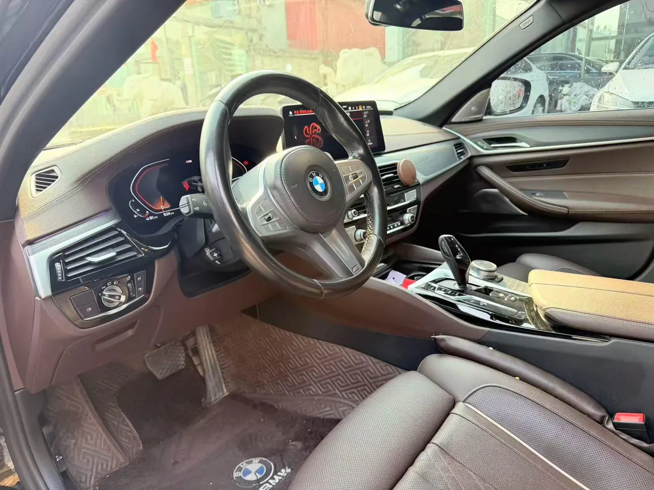 BMW 5 Series 2022 530Li 2.0T Exclusive M Sports Suit (Change 3) Automatic Gear 4