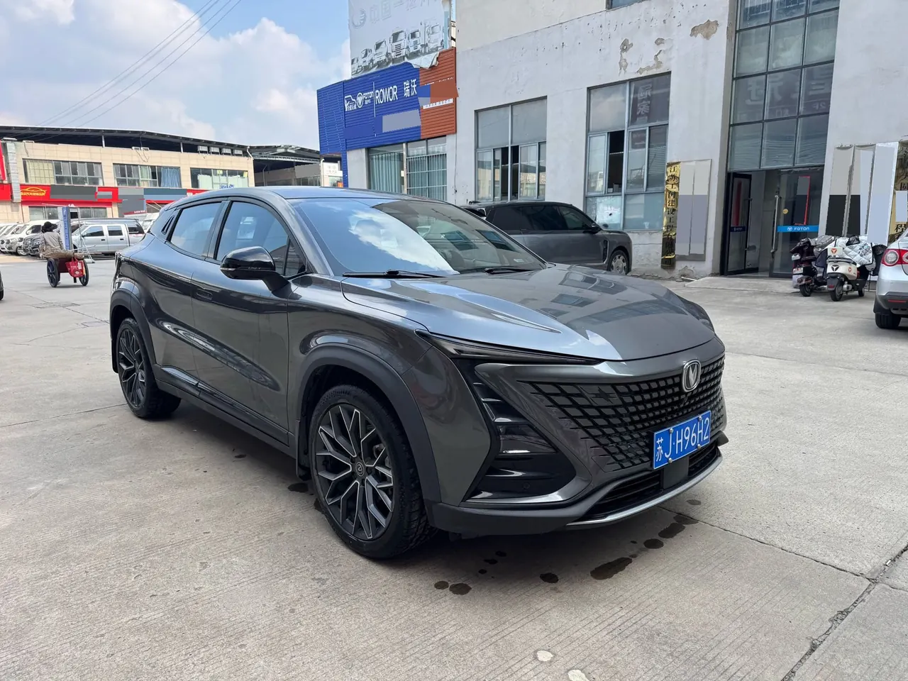 ChangAn 2022 UNI-T 1.5T honorable automatic gear 3