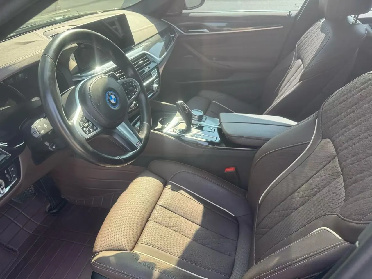 BMW 2024 i5 eDrive 35L M sports suit automatic gear 4