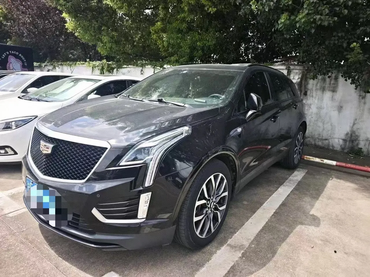 Открыть галерею: Cadillac 2022 XT5 48V 2.0T 4-wheel drive luxury (hummingbird version) automatic gear