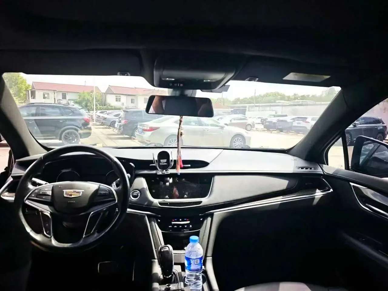 Cadillac 2022 XT5 48V 2.0T 4-wheel drive luxury (hummingbird version) automatic gear 6