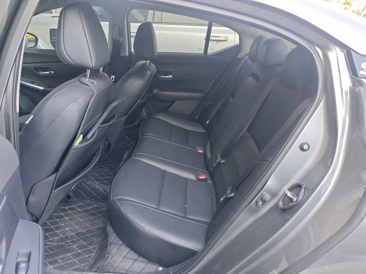 Nissan 2023 Sylphy 1.6 Stepless Intelligent Driving Edition Automatic Transmission 4