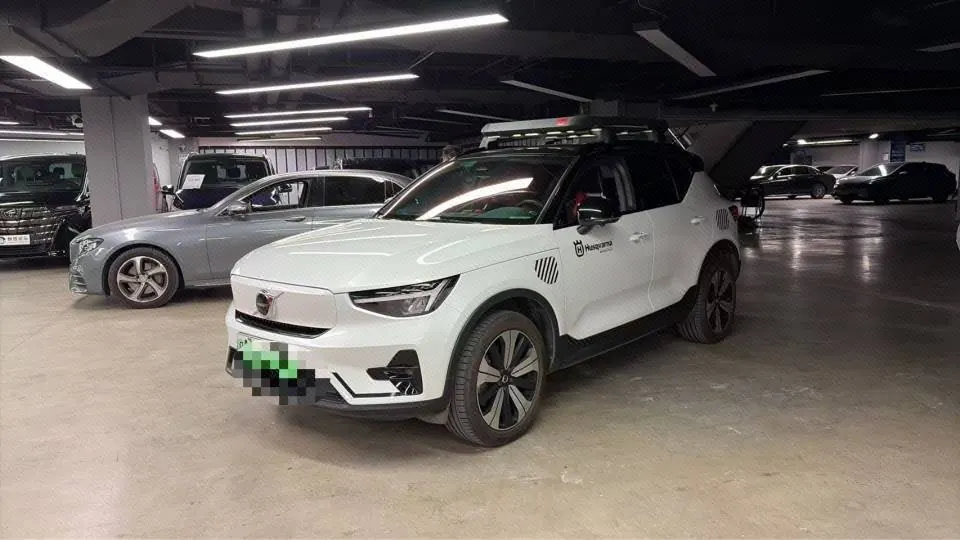 打开图片灯箱:Volvo XC40 New Energy 2023 XC40 RECHARGE Long Endurance Edition Automatic Gear