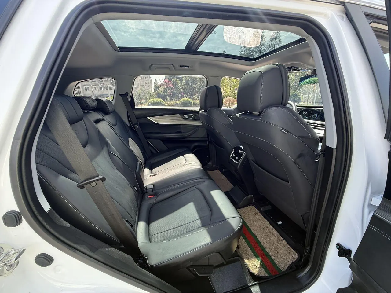 Chery 2024 Ruihu 8 PLUS 1.6TGDI 290TGDI Champion Edition 5-seat Automatic Gear 7