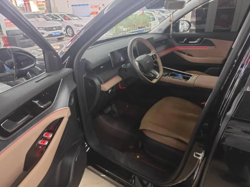 Chery 2024 Ruihu 8 L 2.0T Two-Drive Deluxe Edition 5-seat Automatic Gear 7