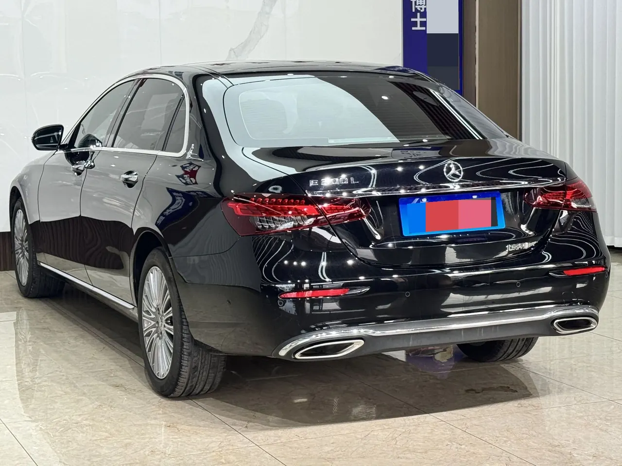 Mercedes Benz E Class 2022 E 300 L 2.0T Fashion (Change 2) Automatic Gear 4