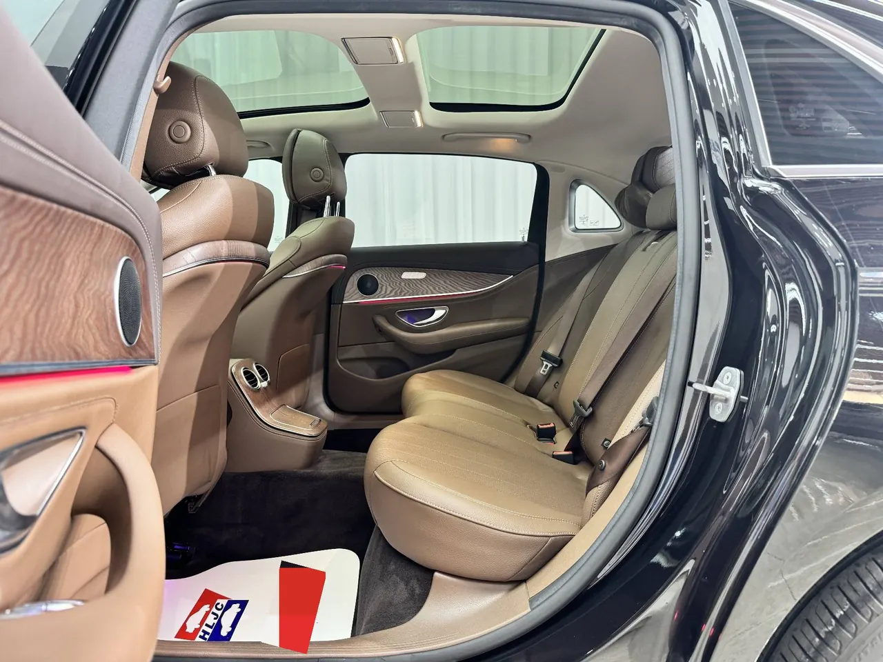 Mercedes Benz E Class 2022 E 300 L 2.0T Fashion (Change 2) Automatic Gear 8