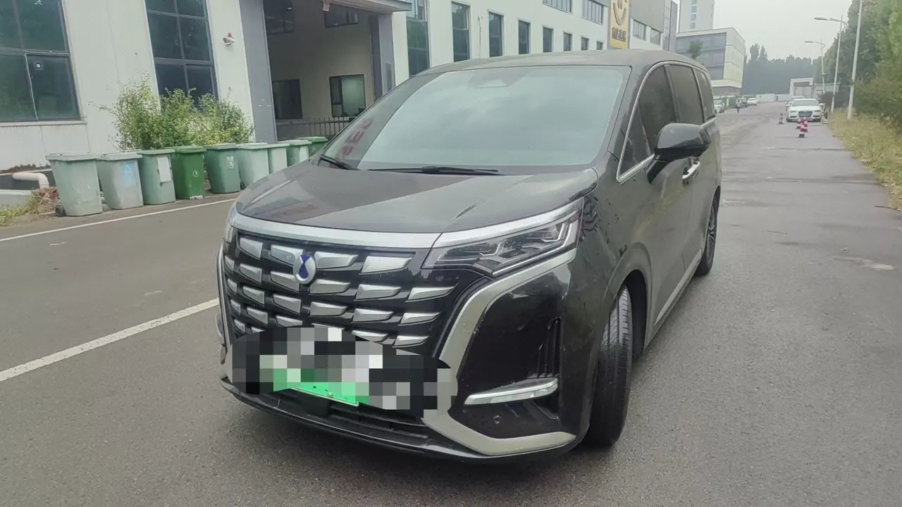 Open image lightbox: Denza 2022 Denza D9 DM-i 1.5T stepless 970 four-wheel drive flagship automatic gear