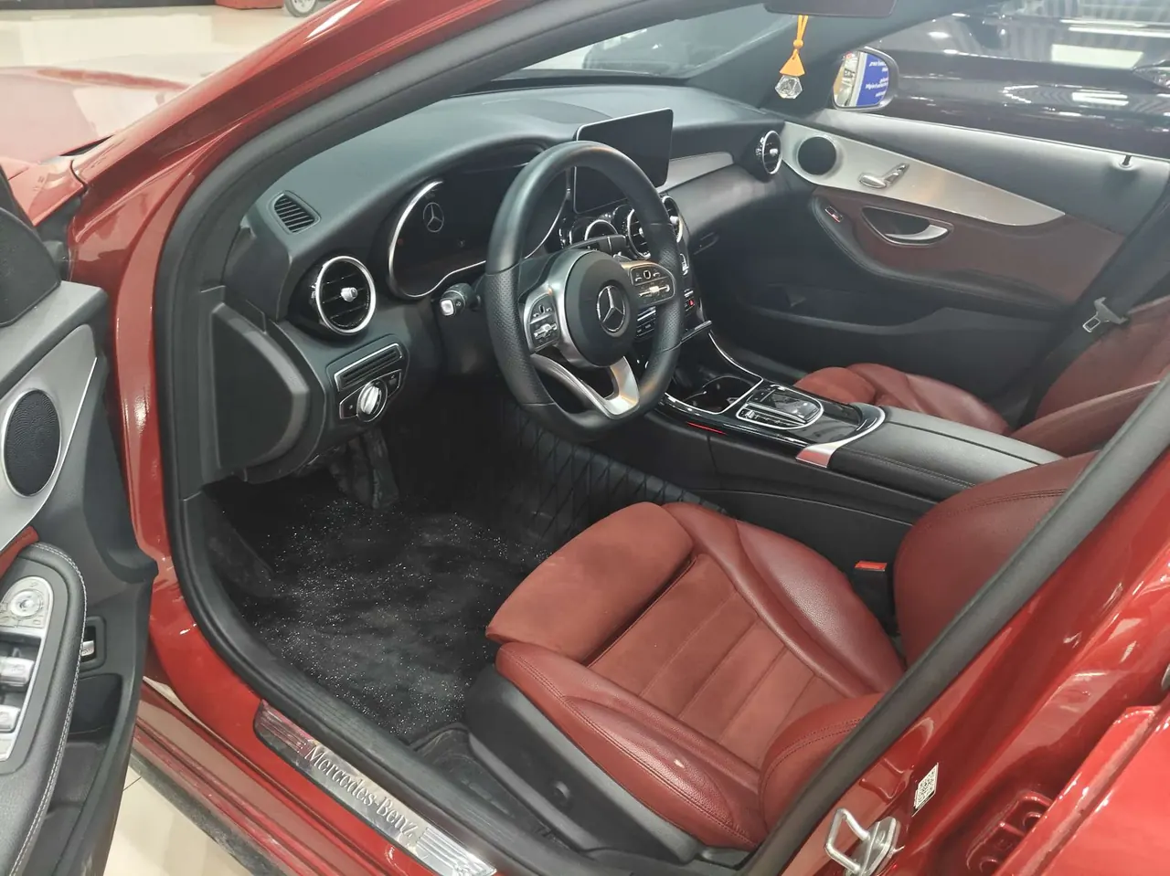 Mercedes Benz Class C 2020 C 260 48V 1.5T Sports Edition (Modified) Automatic Gear 4