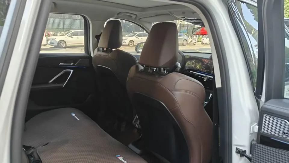 BMW 2025 X1 sDrive25Li 2.0T X design set automatic gear 4