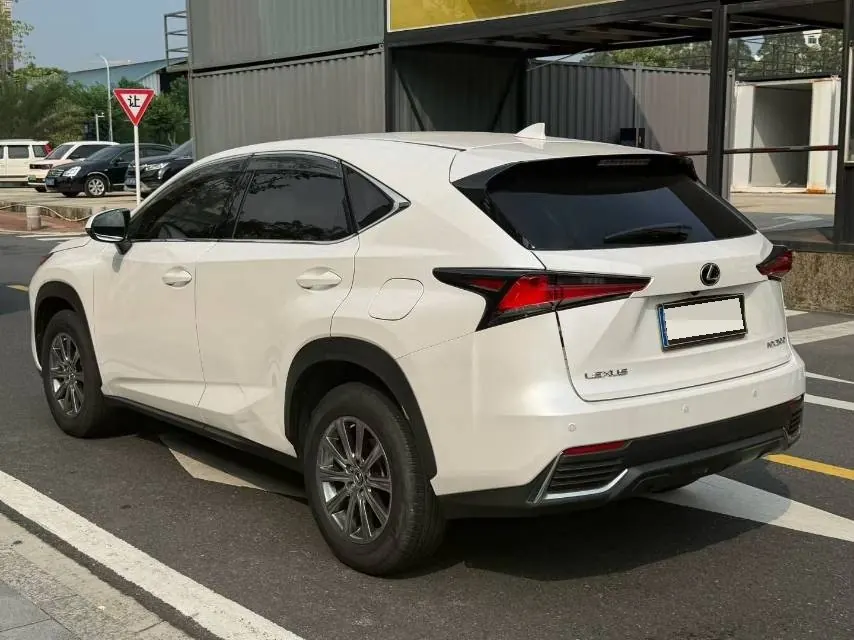 Lexus NX (Imported) 2020 NX200 2.0 Stepless Front Edition Automatic Gear 7