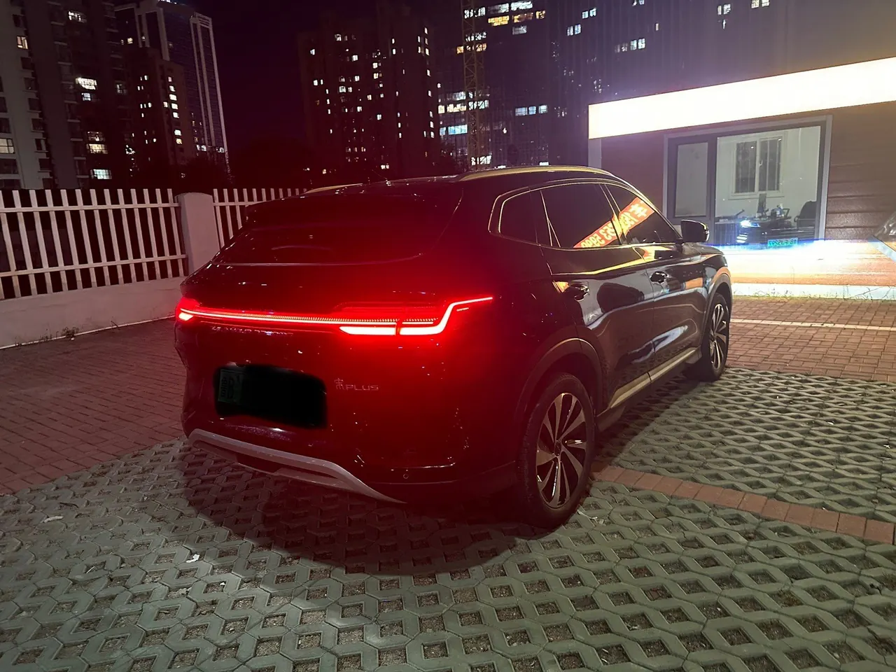 BYD Song PLUS New Energy 2024 Song PLUS DM-i 1.5 Stepless Glory Edition 110km Flagship Automatic Gear 6