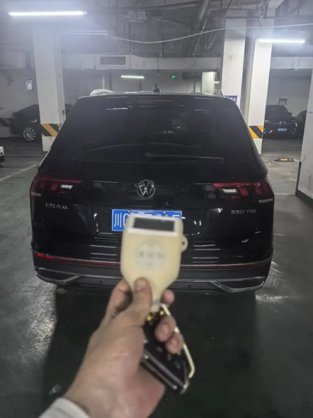 Volkswagen 2024 Tiguan L 2.0TSI 330TSI Two-Drive Smart Edition Automatic Gear 8