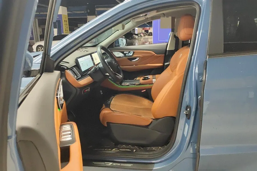 Jetour 2024 ShanHai L7 1.5T 120km ULTRA 7-seat automatic gear 2