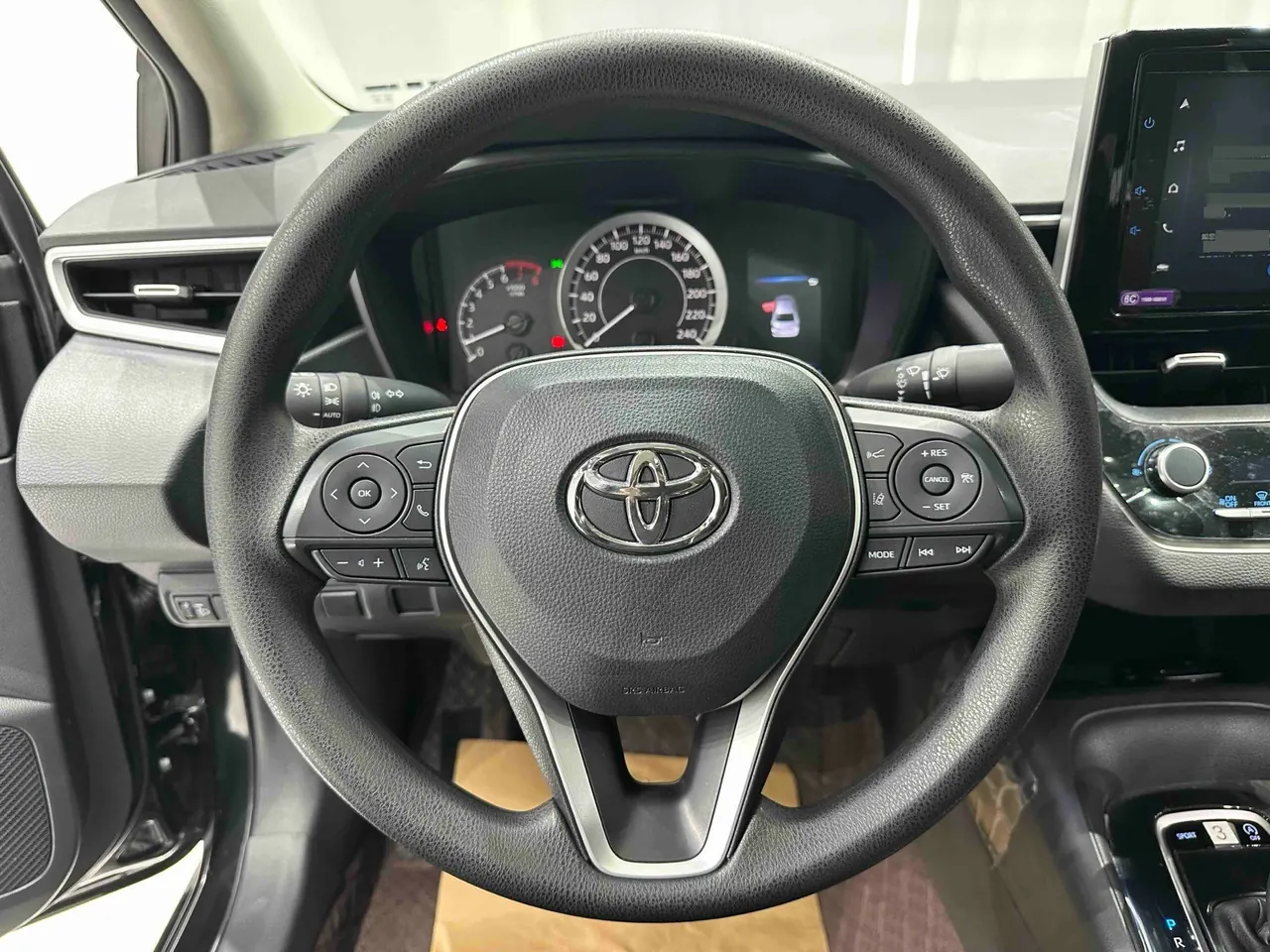 Toyota 2021 corolla 1.2T stepless elite PLUS version of automatic gear 10