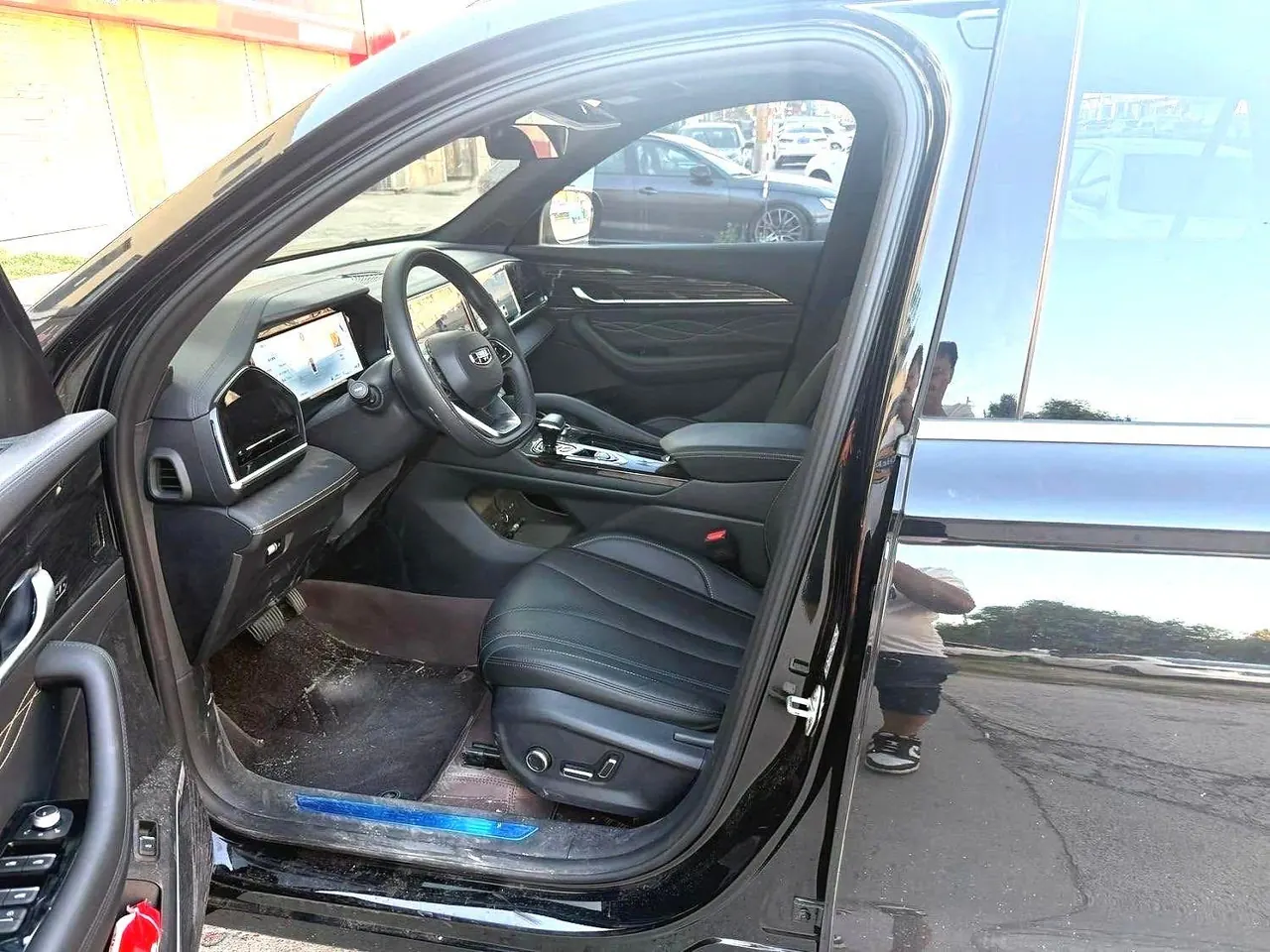 Geely 2024 XingyueL (Monjaro) 2.0TD EVO Two-Drive Long Wind Edition Automatic Gear 4