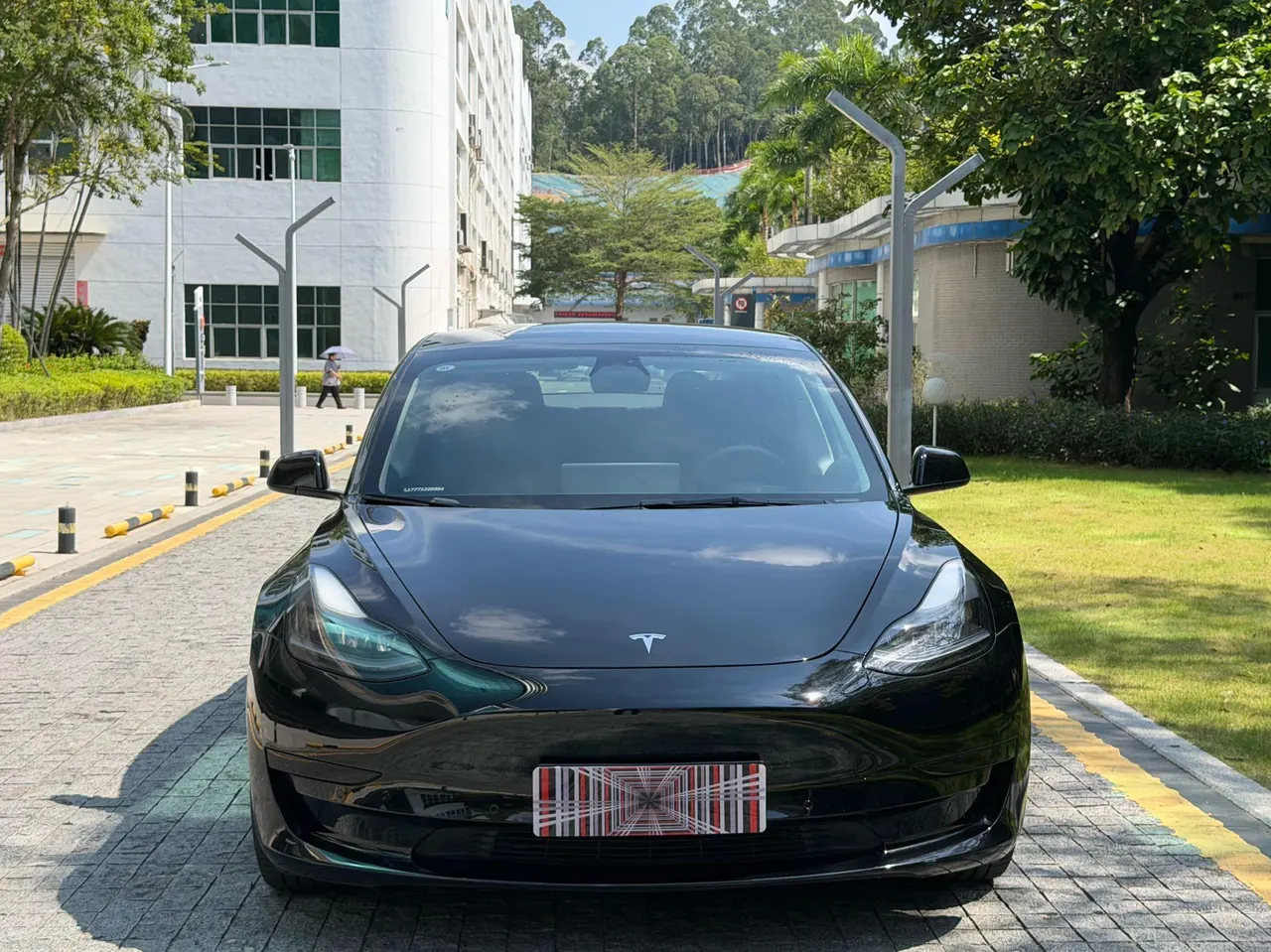 Tesla 2022 Model 3 rear-wheel drive version of automatic transmission 2