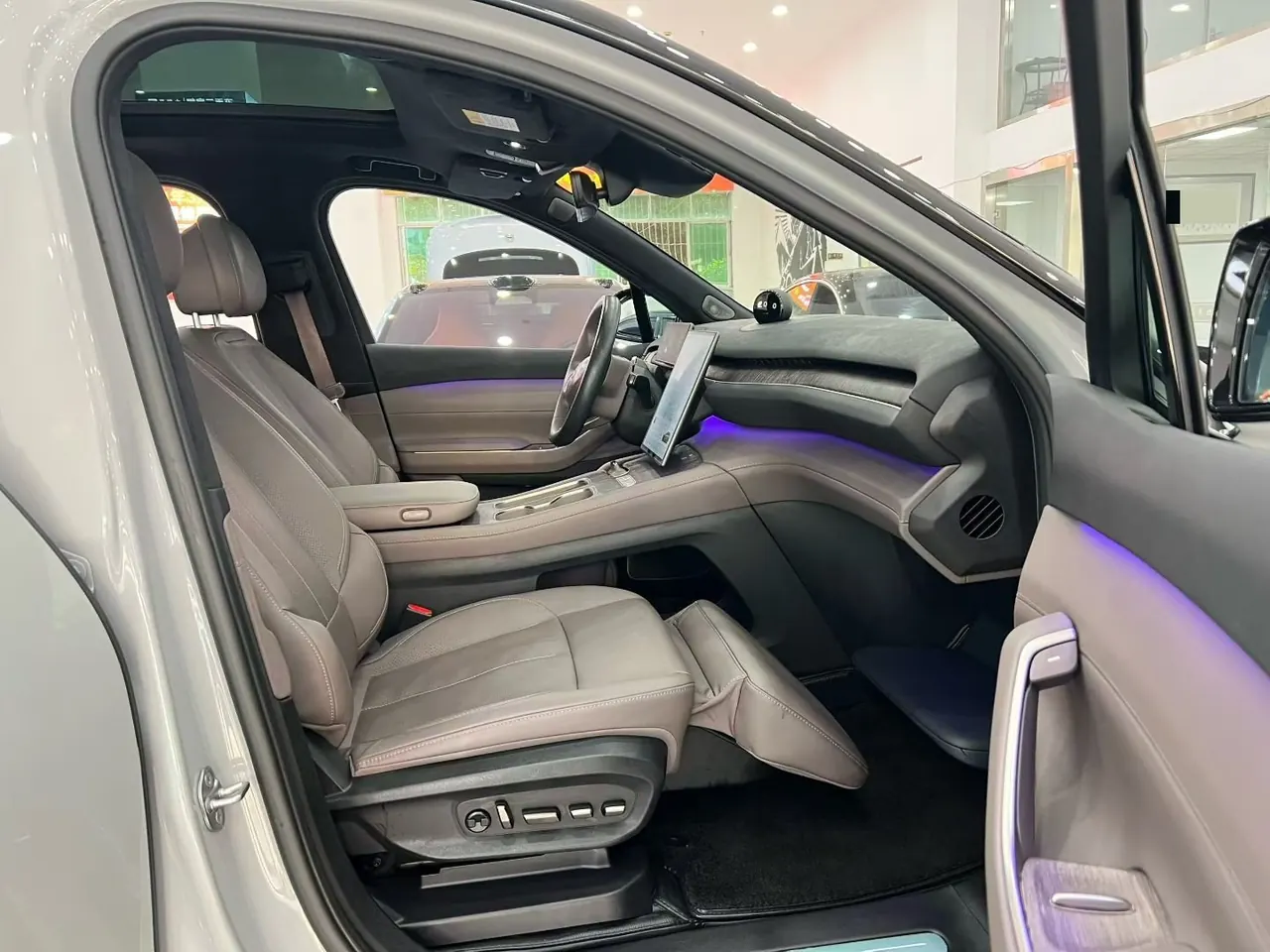 NIO 2022 ES7 75kWh automatic 9