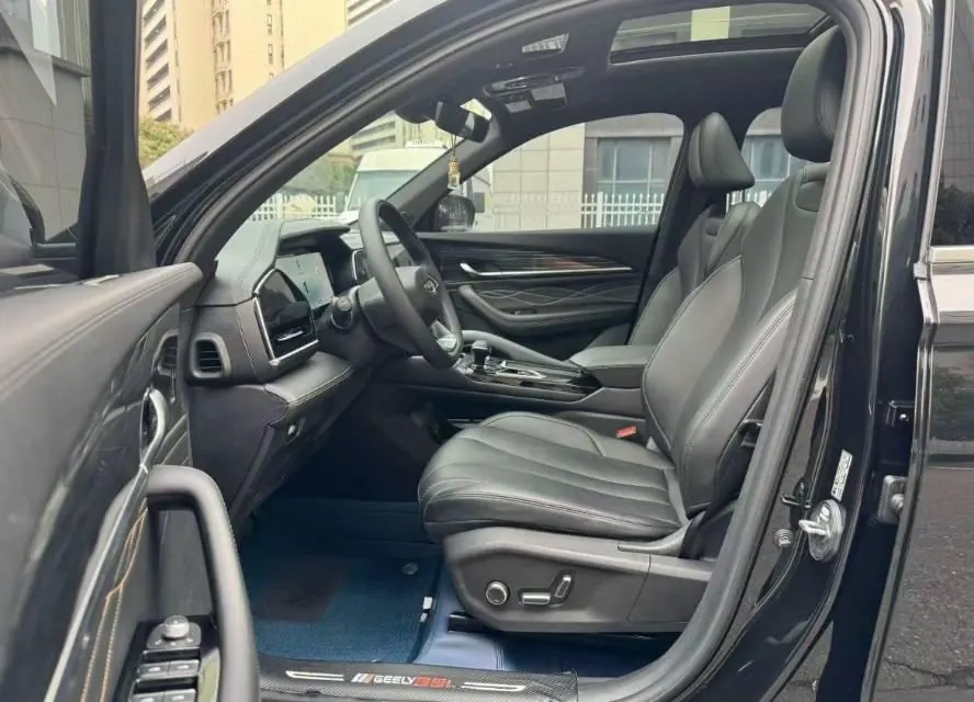 Geely 2024 XingyueL (Monjaro) 2.0TD EVO Two-Drive Long Wind Edition Automatic Gear 4