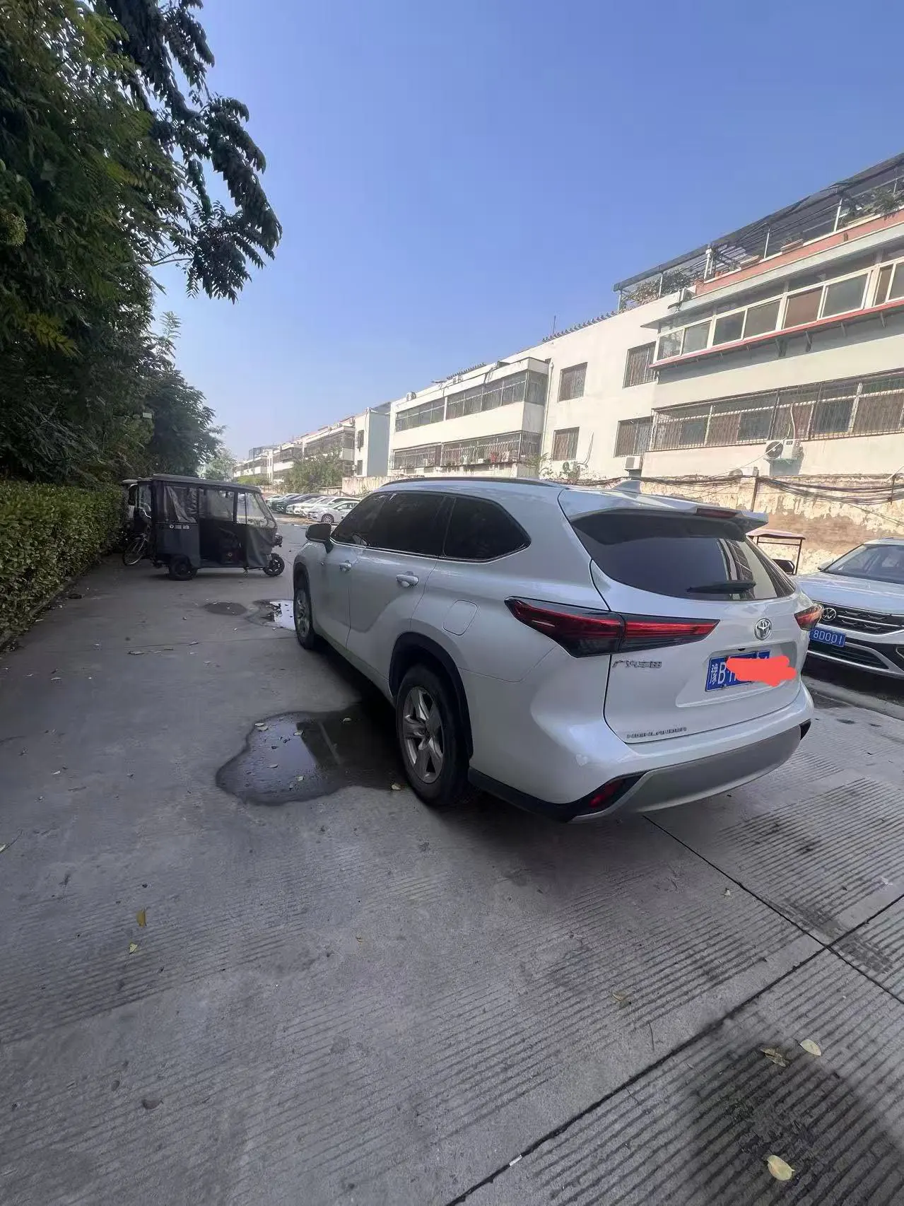 Toyota 2024 Highlander Dual Engine 2.5 Stepless Intelligent Electric Hybrid Two-Drive Elite Edition 5-seat Automatic Transmission 3