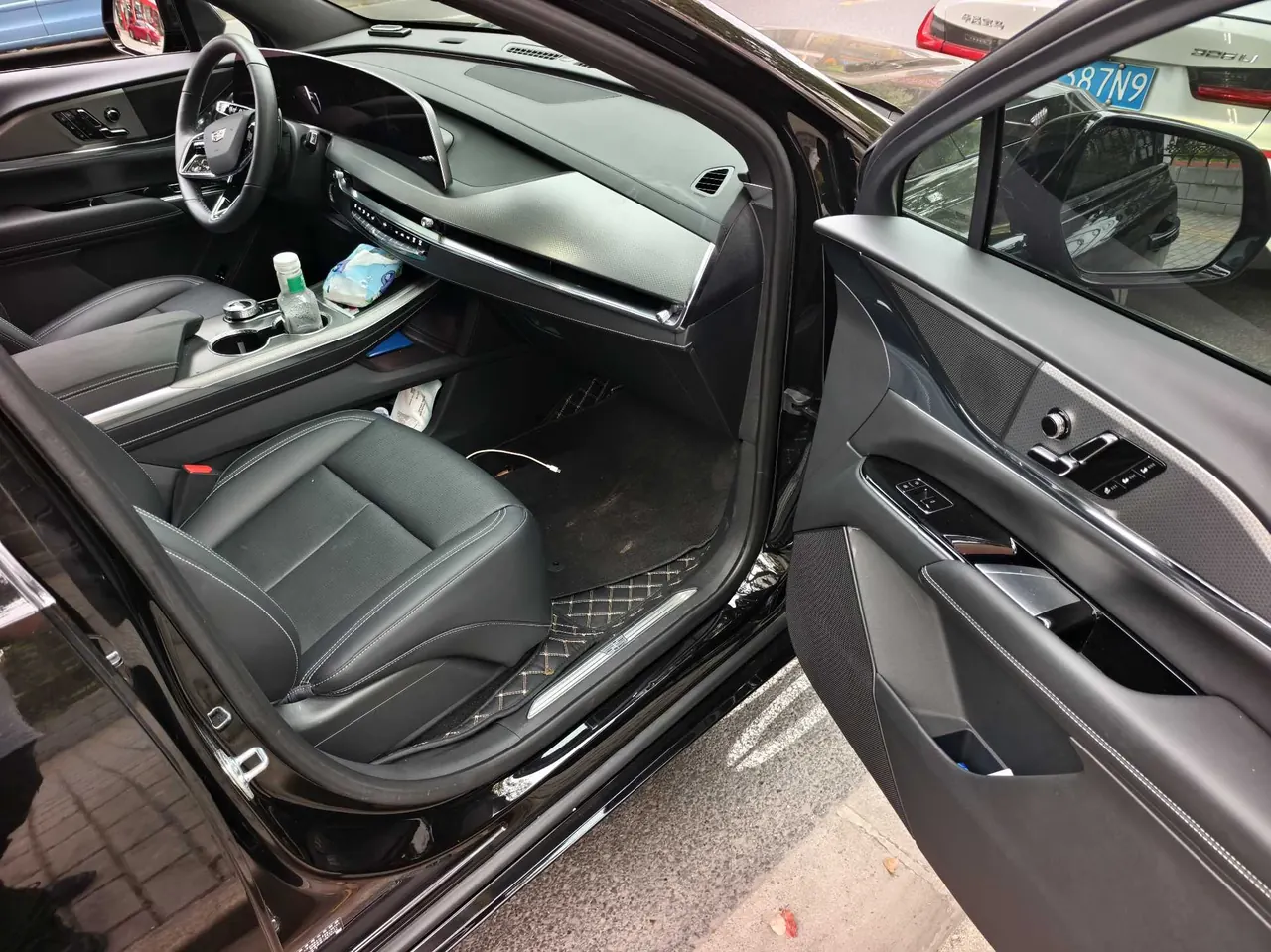 Cadillac 2026 XT5 48V 2.0T honorable automatic gear 5