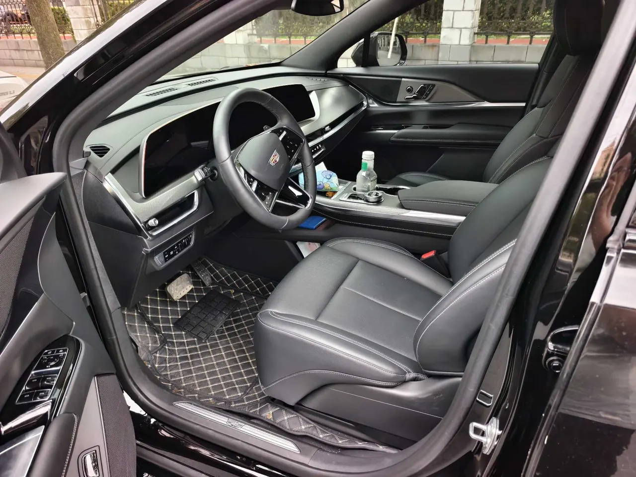 Cadillac 2026 XT5 48V 2.0T honorable automatic gear 7