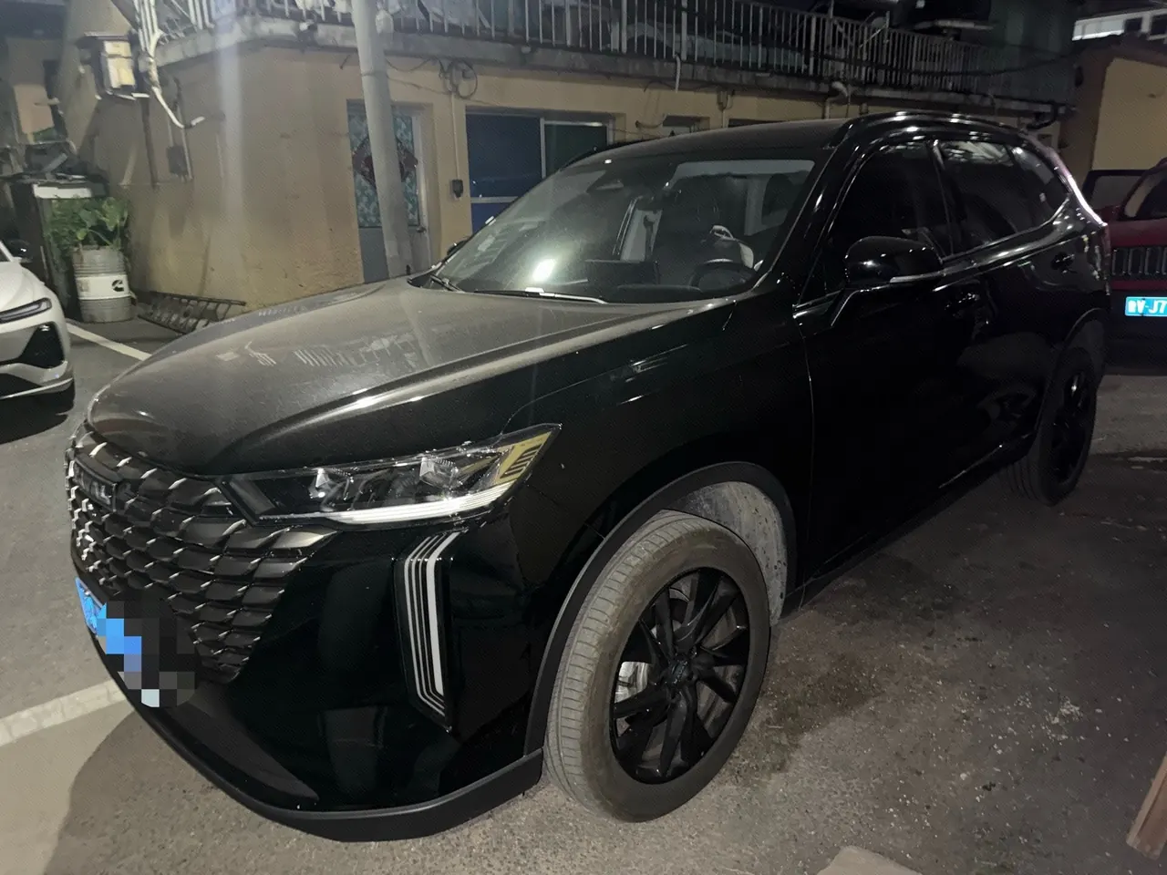 Open image lightbox: Haval 2024 H6 1.5T Two-Drive Max Automatic
