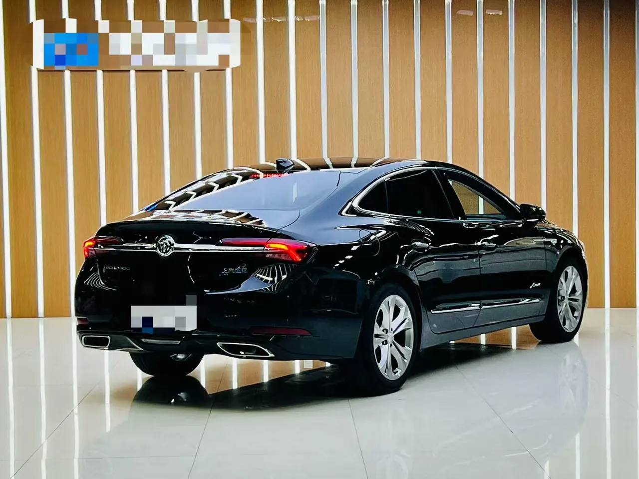 Buick 2022 LaCrosse 2.0T Avenir Premium Automatic 5