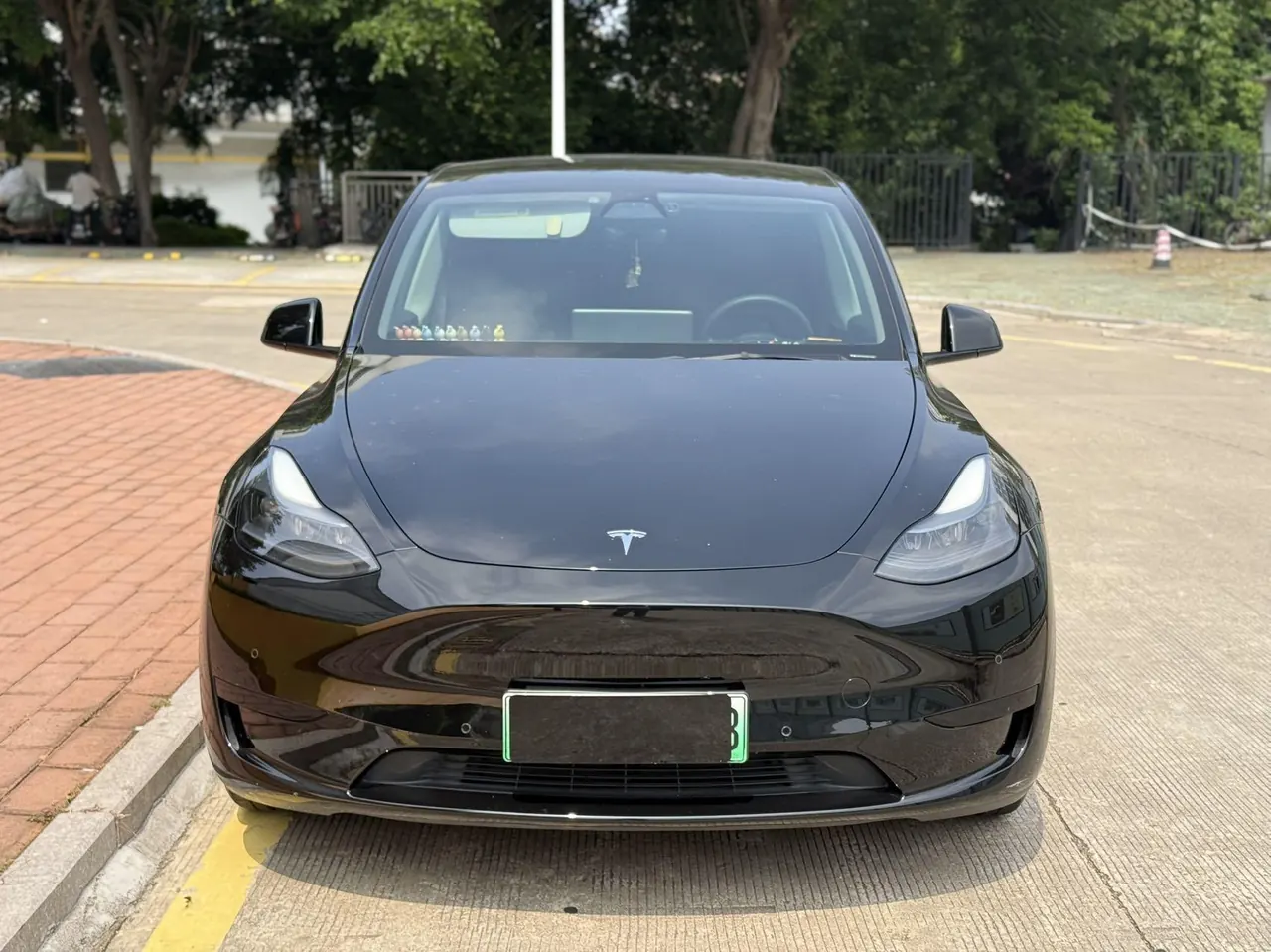 Tesla 2022 Model Y rear-wheel drive version automatic transmission 2