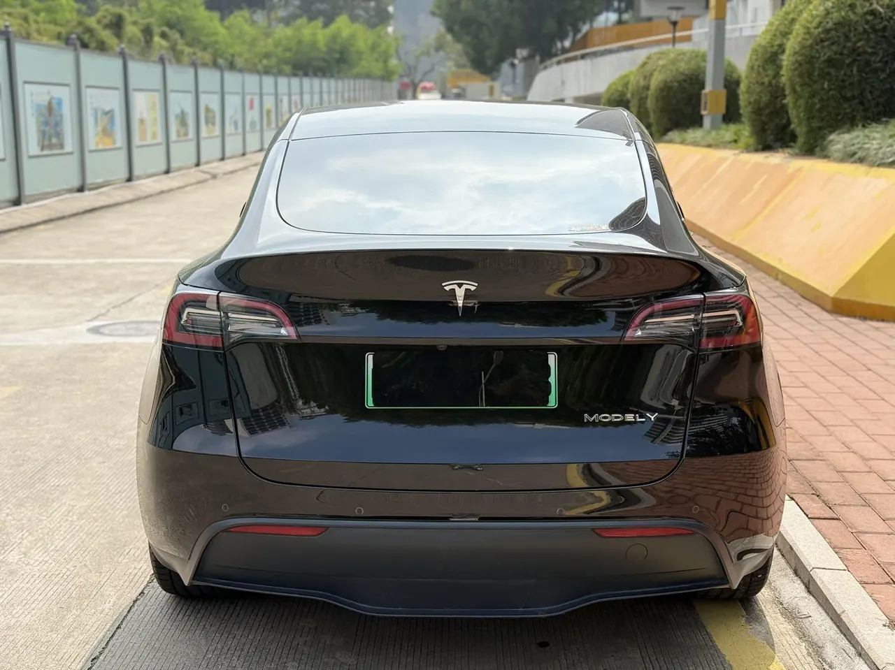 Tesla 2022 Model Y rear-wheel drive version automatic transmission 5
