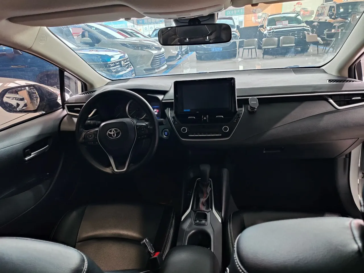 Toyota 2021 corolla 1.2T stepless elite PLUS version of automatic gear 3