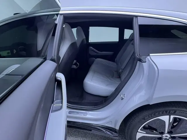 NIO 2024 ET5T 75kWh Touring automatic 7