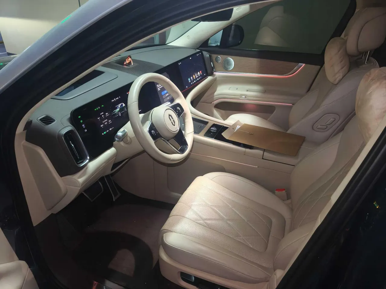 AITO 2024 AITO M9 EV Pure Electric Max Edition 100kWh Automatic Gear 5