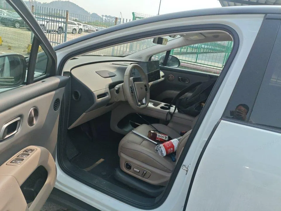 Li 2025 i8 Standard Edition Automatic Gear 3