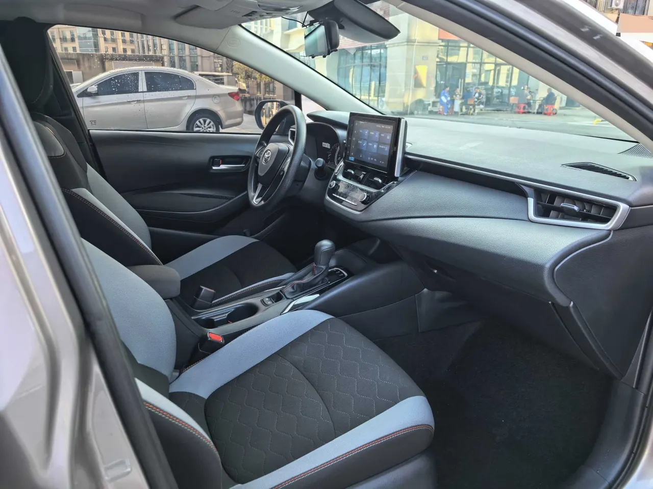 Toyota 2021 corolla 1.2T stepless elite version of automatic gear 9