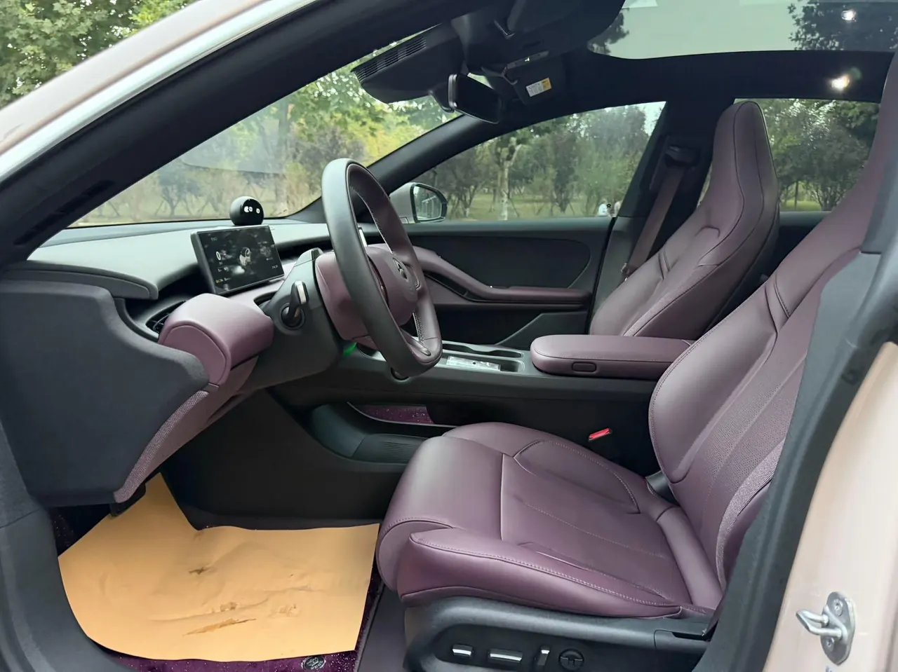 NIO 2024 ET5 75kWh automatic gear 9
