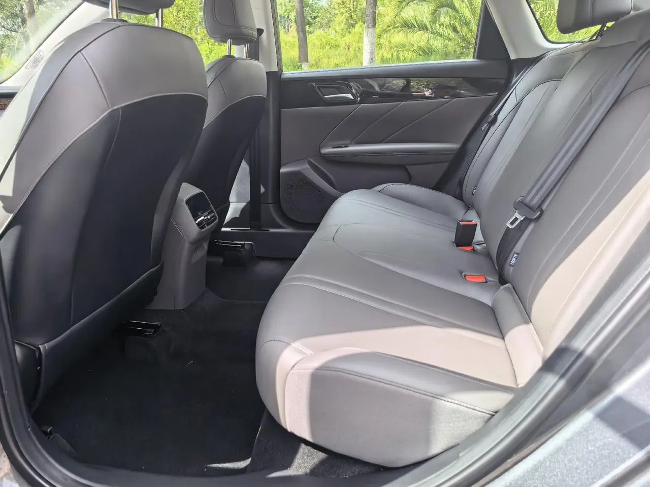 Roewe 2026 i6 1.5 stepless long-term automatic gear 4