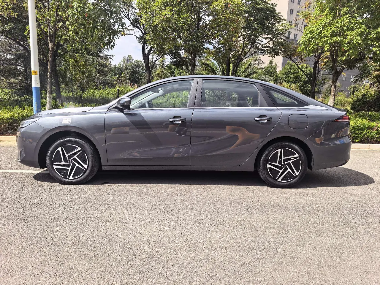 Roewe 2026 i6 1.5 stepless long-term automatic gear 8