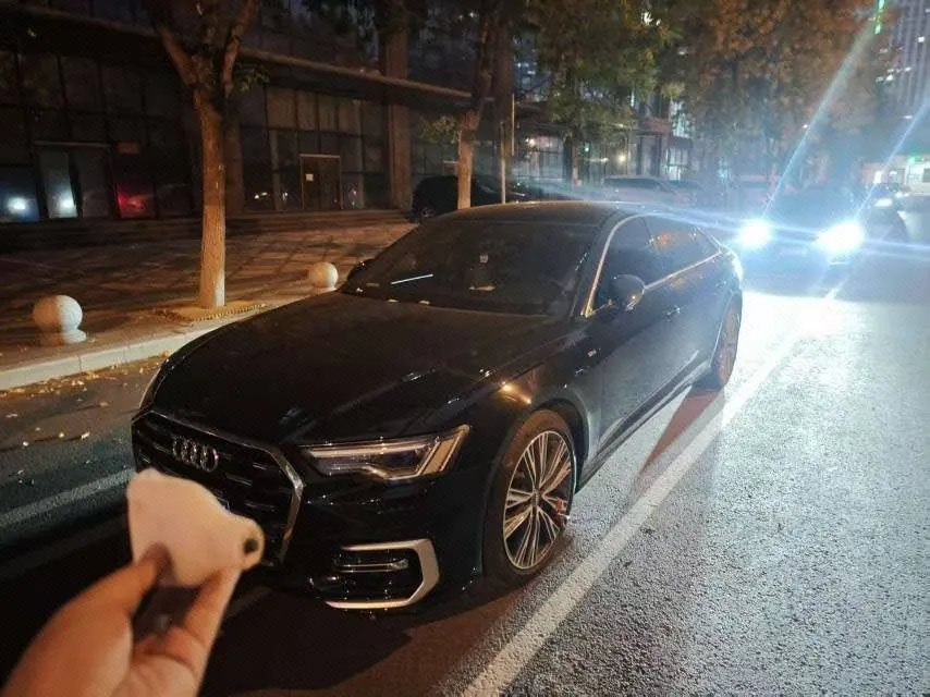 Open image lightbox: Audi 2021 A6L 2.0TFSI 45TFSI Selected Dynamic Automatic
