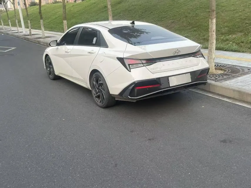 Hyundai 2023 Elantra-sedan 1.5 stepless GLX elite automatic gear 7